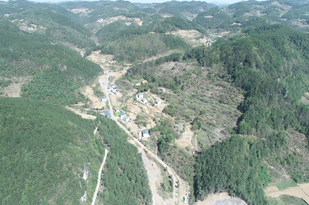 路愈寬，景愈明，可待漫慢行——朝天區(qū)曾家鎮(zhèn)（曾家場鎮(zhèn)至榮樂養(yǎng)生谷）段道路改建工程建設(shè)側(cè)記